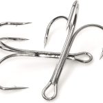 Fishing Treble Hooks Classic Fishhooks - 20/50PCS High Carbon Steel Hooks 3551 Silver Extra Strong Sharp Triple Hooks for Fishing Split Ring Saltwater & Freshwater Lures